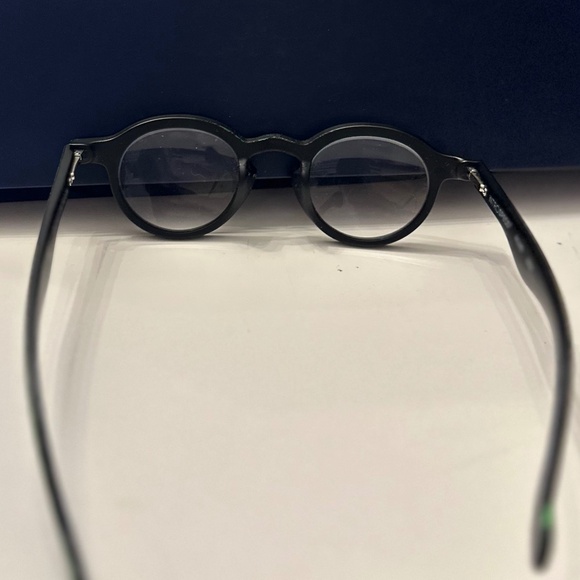 *2* Pairs of Fashion Reading Glasses +2.0 - Picture 8 of 16